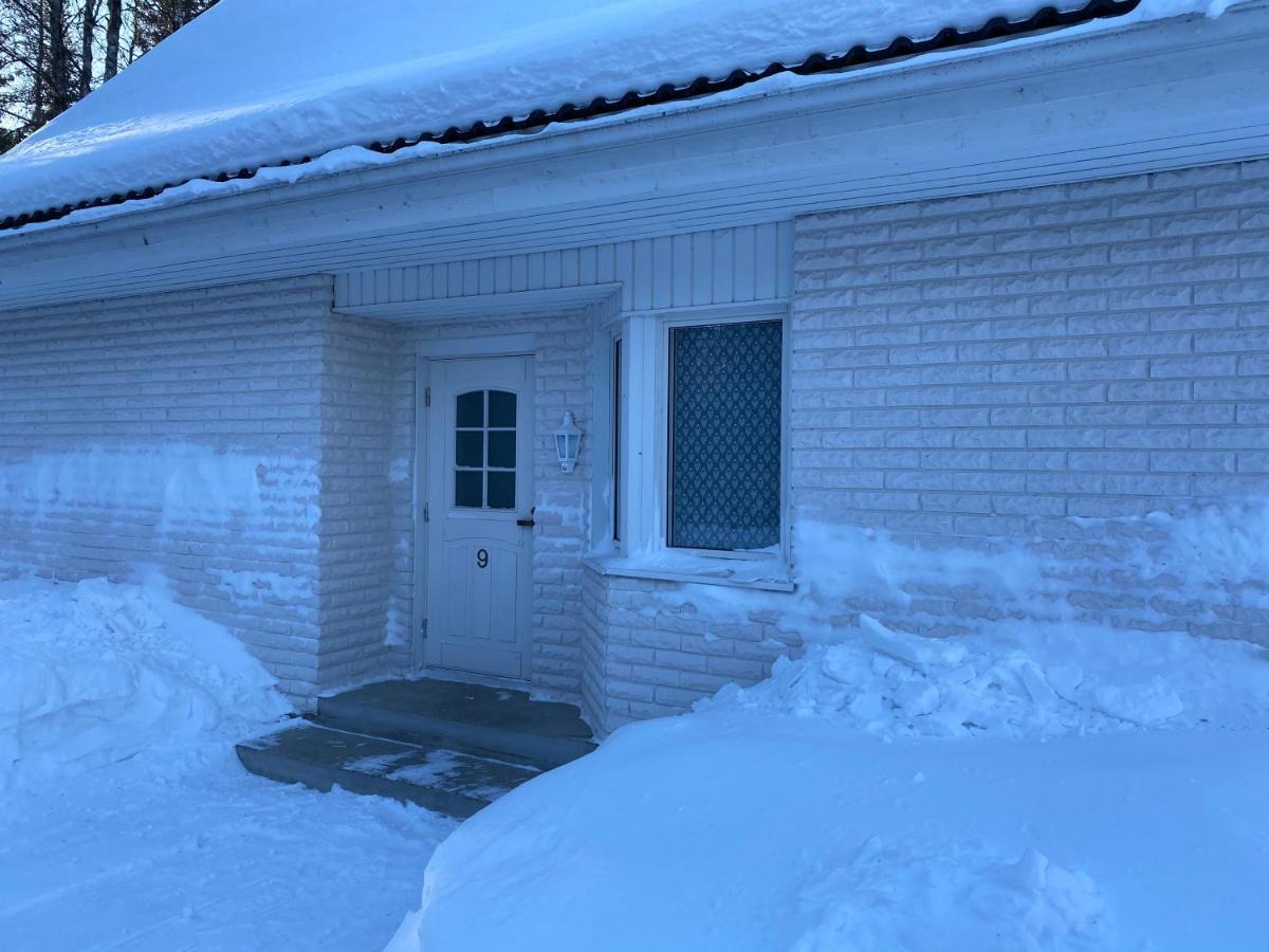 Hotelli Kultainen Joutsen Kuusamo Zewnętrze zdjęcie